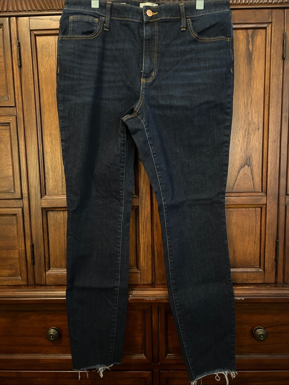 Universal Thread Women's High-Rise Dark Indigo Jeans